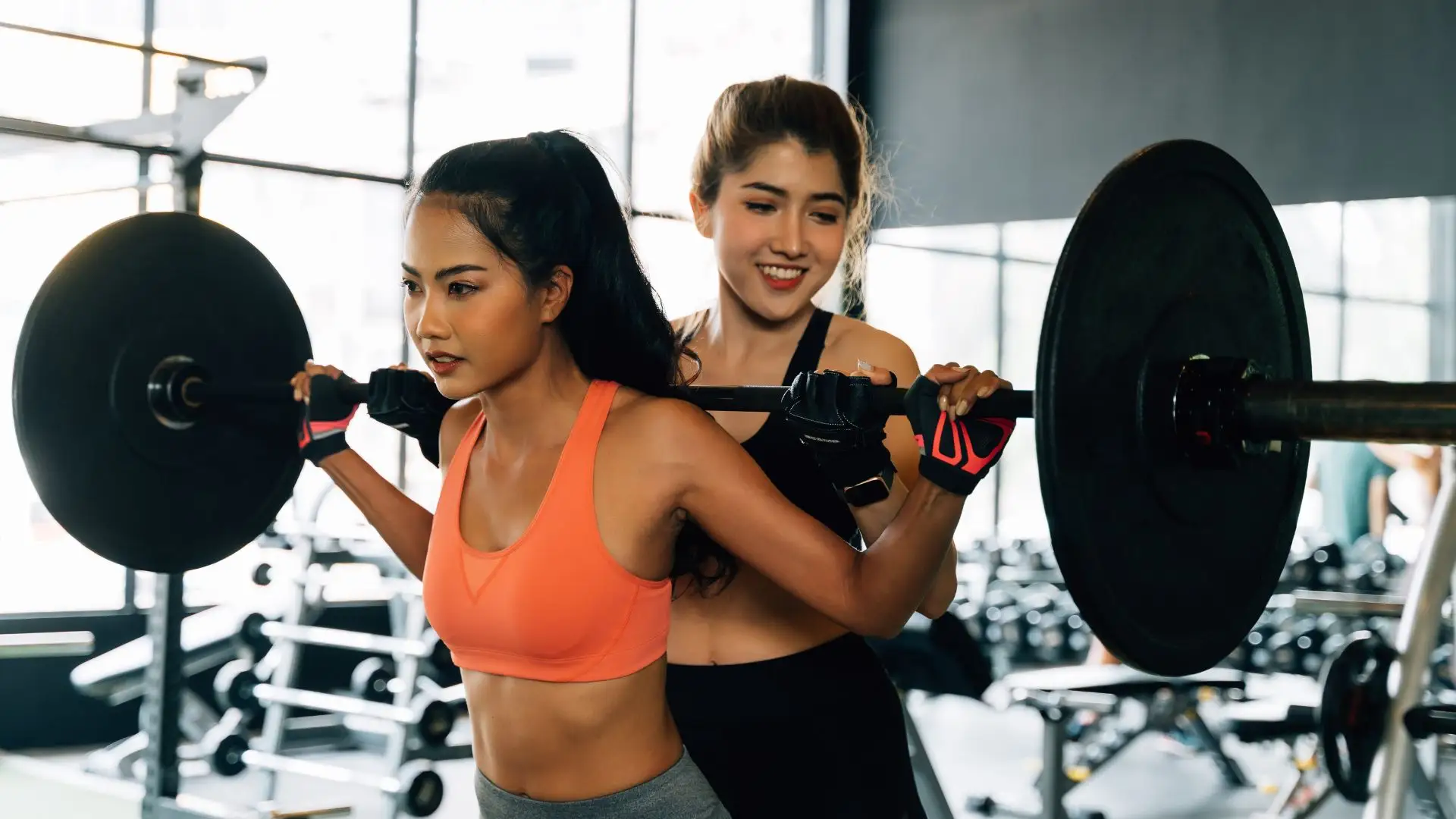 Stronger Together: How a Gym Buddy Boosts Consistency & Results